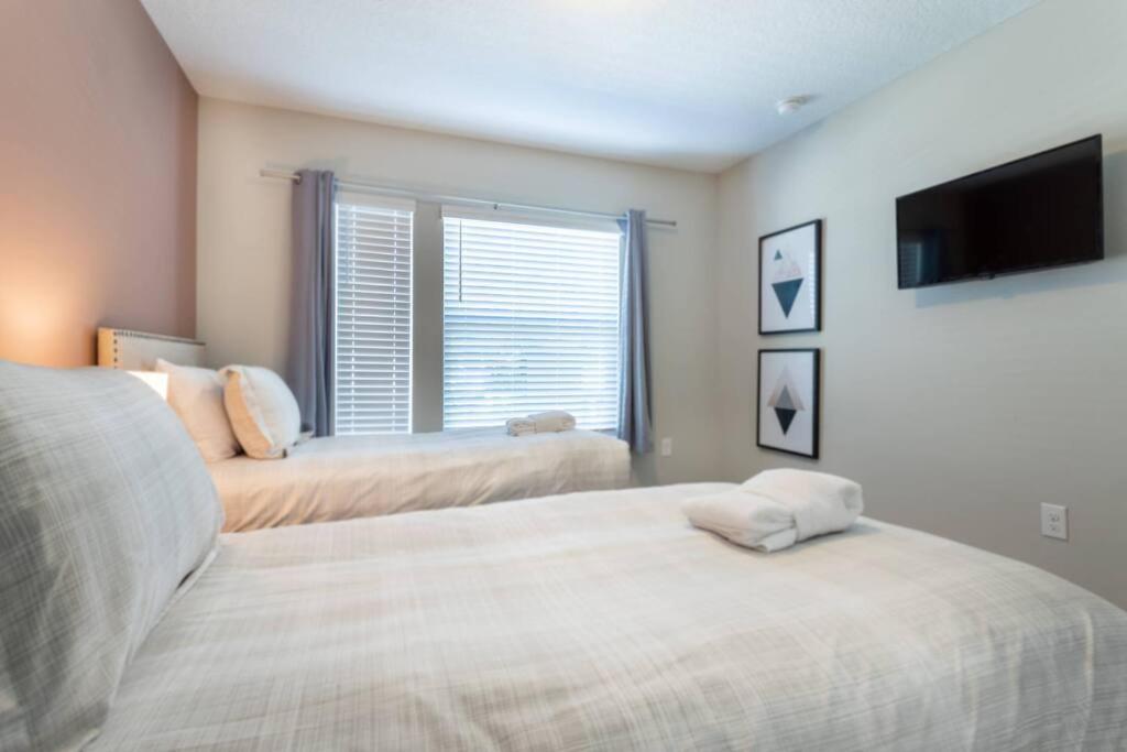 Charming Four Bedrooms Townhome With Private Splash Pool At Le Reve Resort Kissimmee Exterior photo